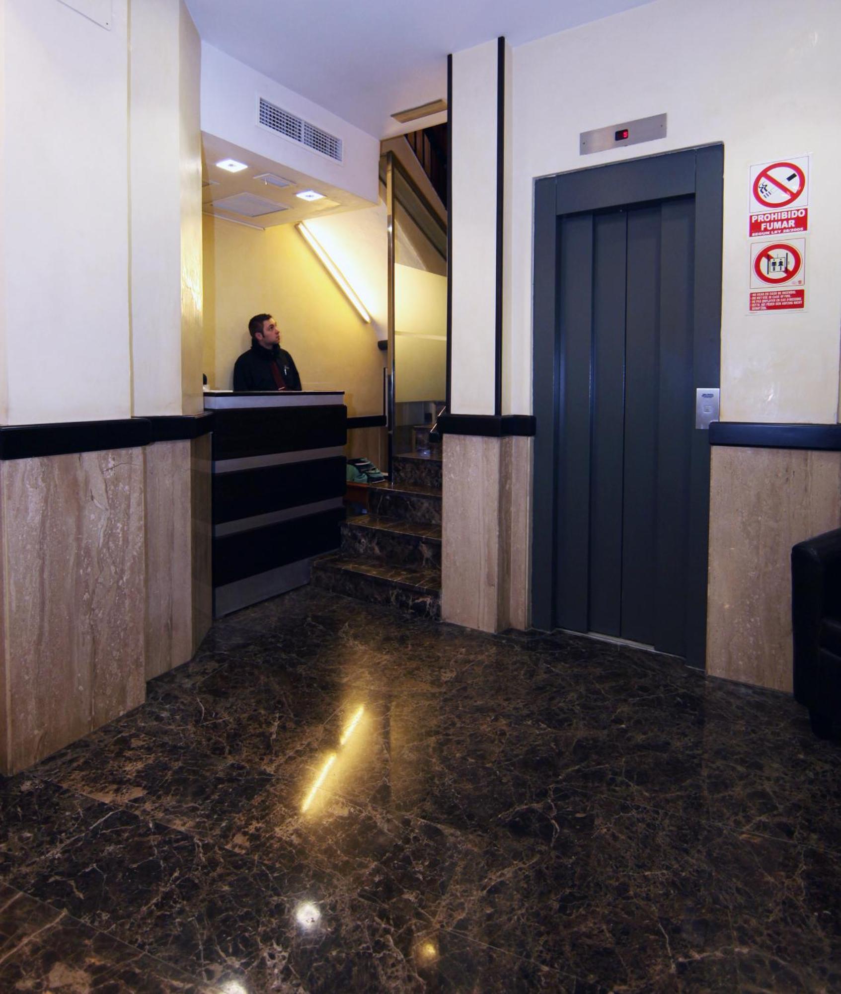 Hostal Victoria Màlaga Exteriér fotografie